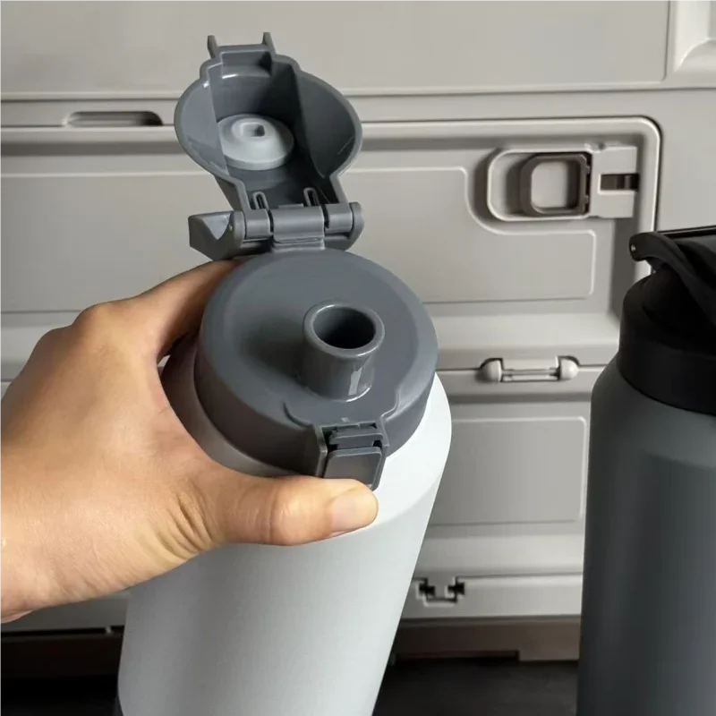 TYESO Vacuum Insulated Water Bottle -Stainless Steel
